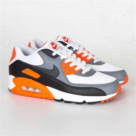 Nike Air Max.. Nike.com.